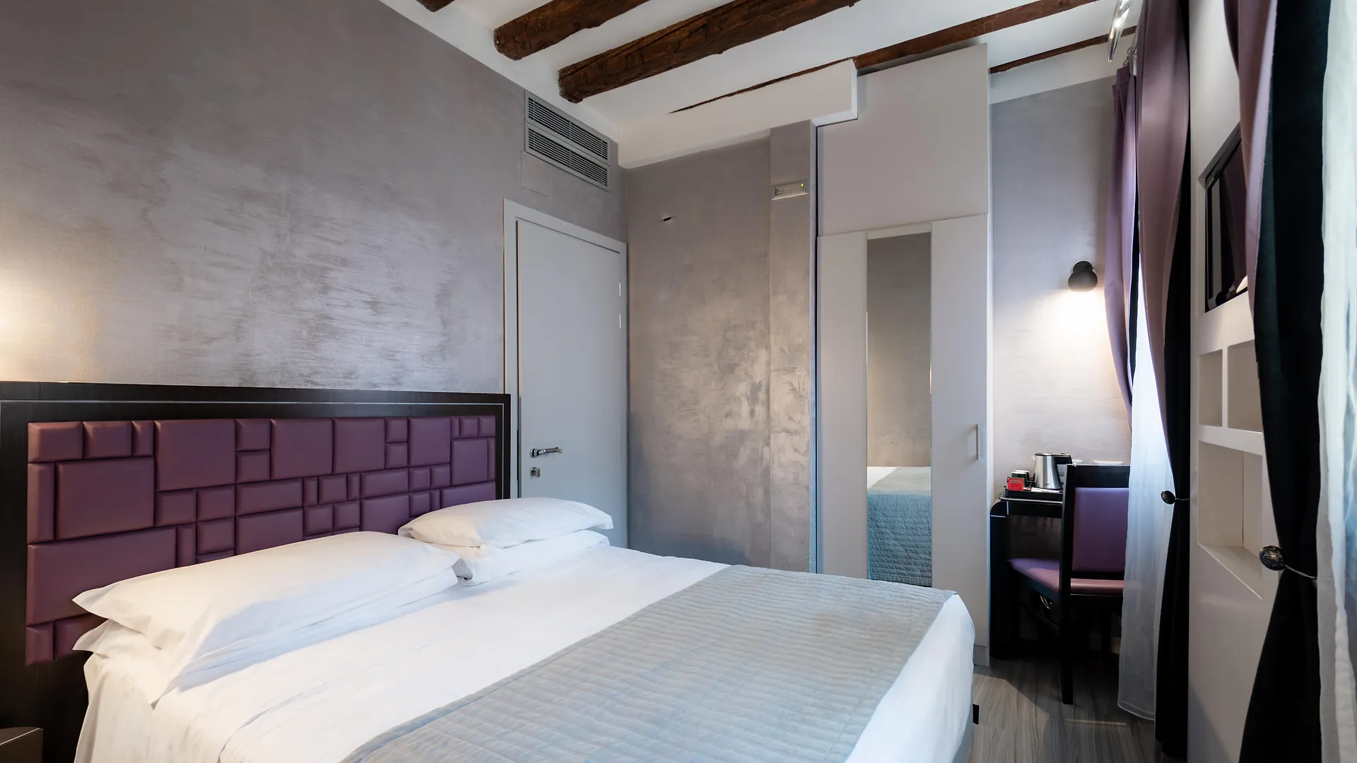 Hotel Paganelli Venice 3*,