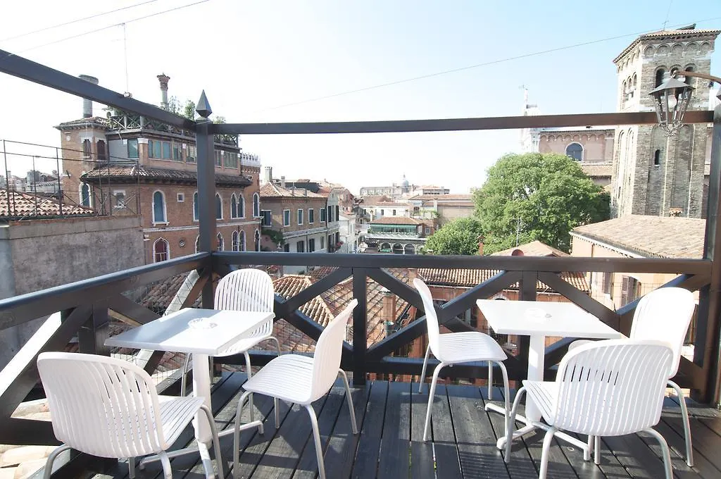 Hotel Paganelli Venice 3*,