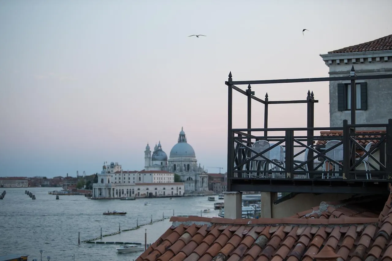 Hotel Paganelli Venice 3*,