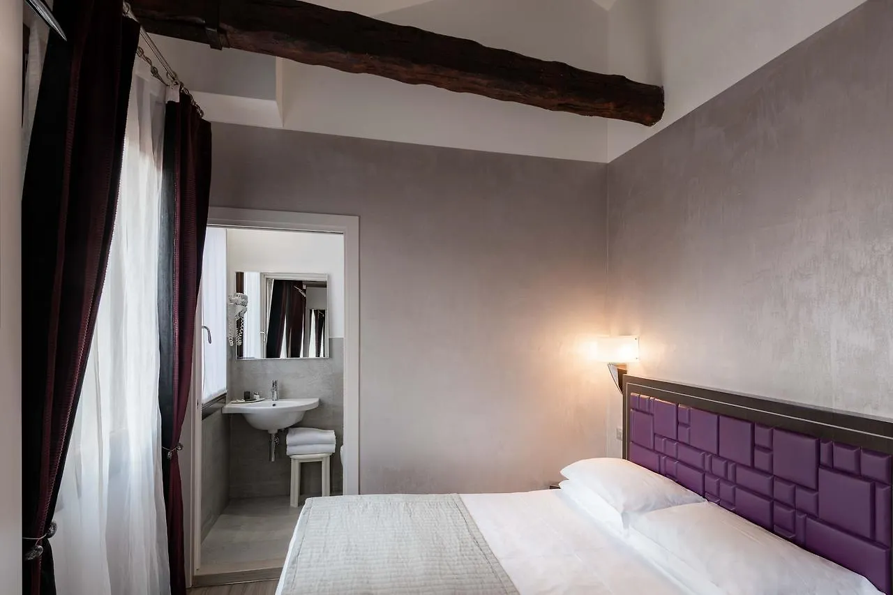 Hotel Paganelli Venice Italy