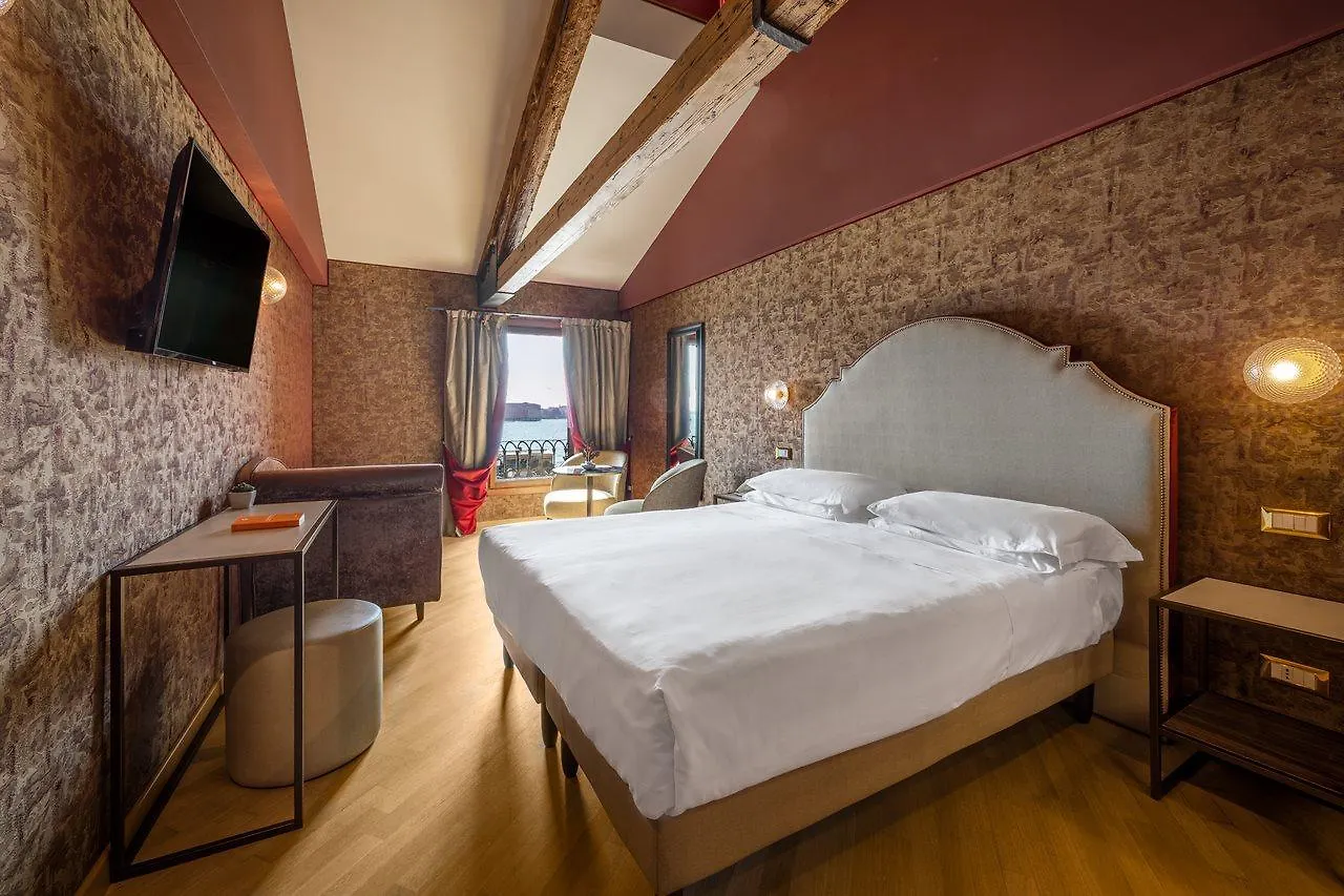 Hotel Paganelli Βενετία 3*,